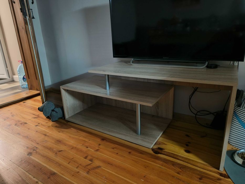 TV шкаф, като нов- 40 лв