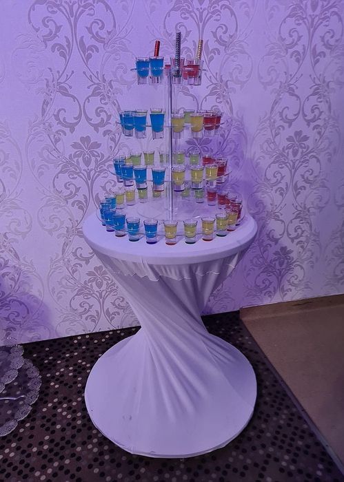 Bar mobil de vanzare , afacere la cheie cu toata logistica necesara