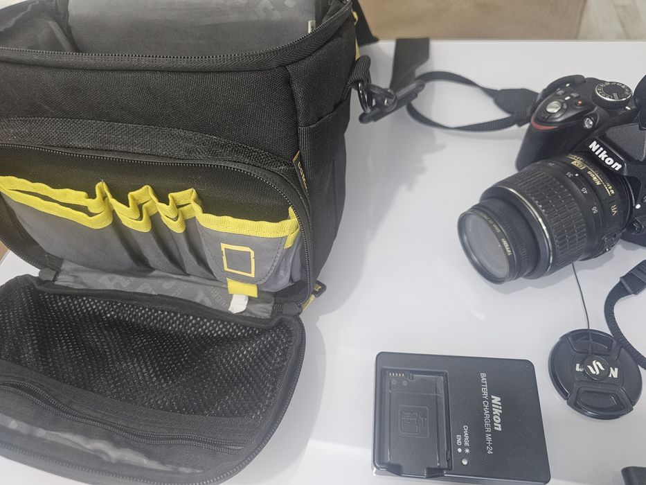 Nikon D3200 cu kit complet