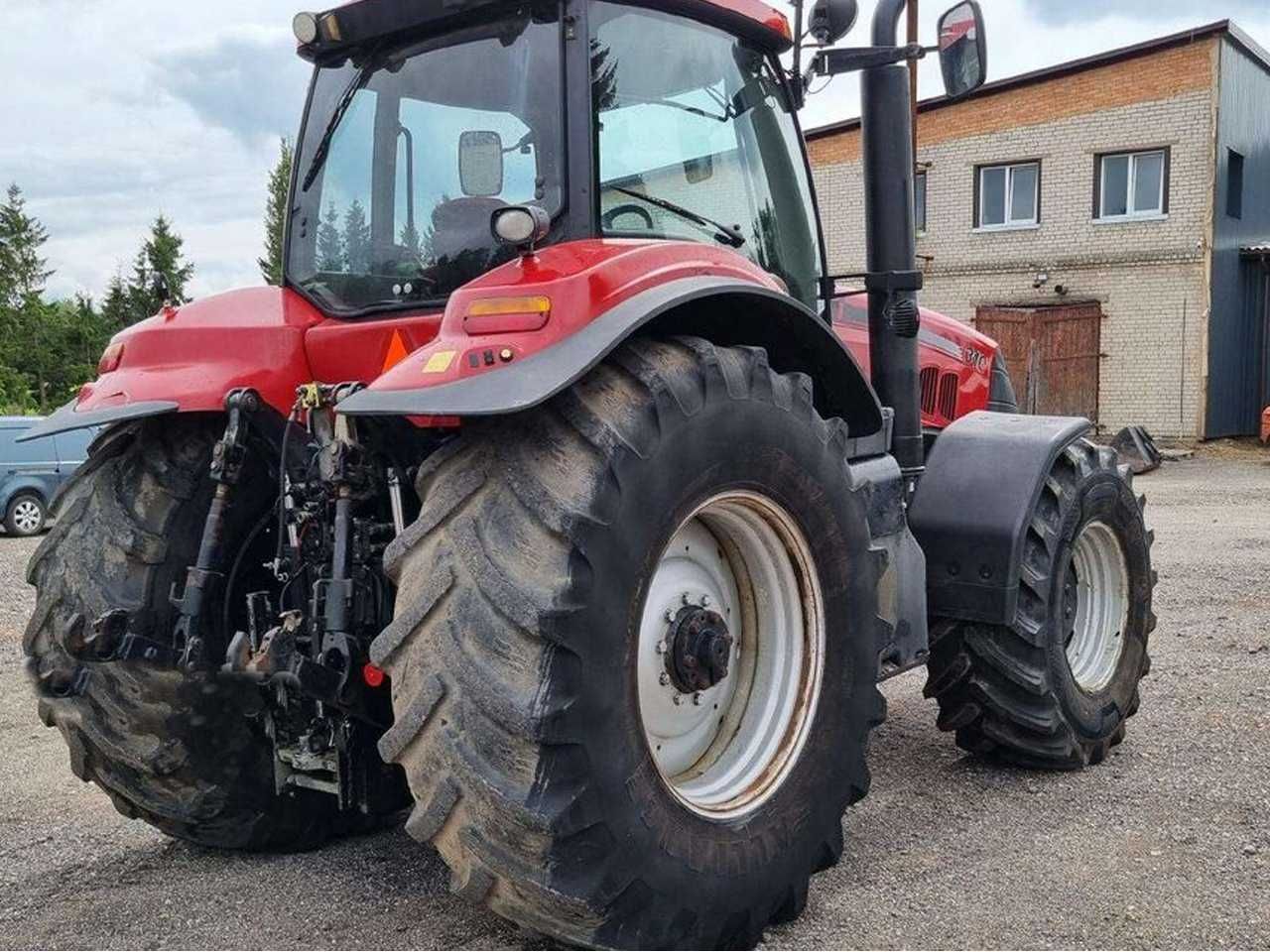 Колесный трактор Case IH MAGNUM 310
