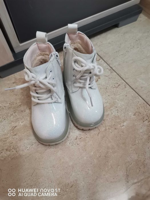 Детски боти с Мики маус