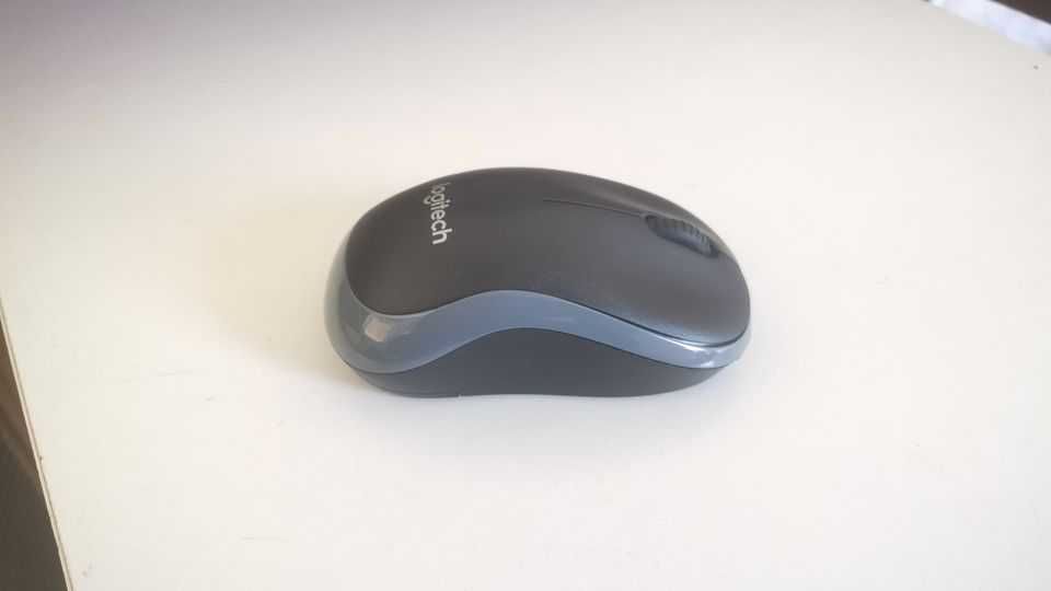 Mouse Wireless Oprical Logitech nou  #1-475