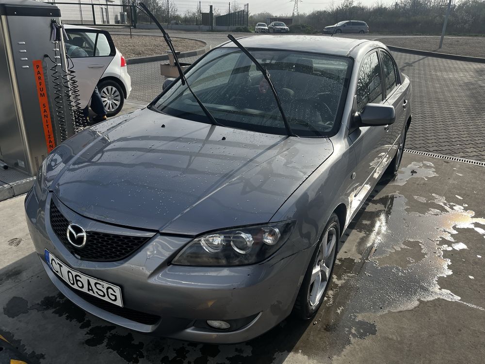 Mazda 3, An 2004, 1.6 Benzină – 200.000 km