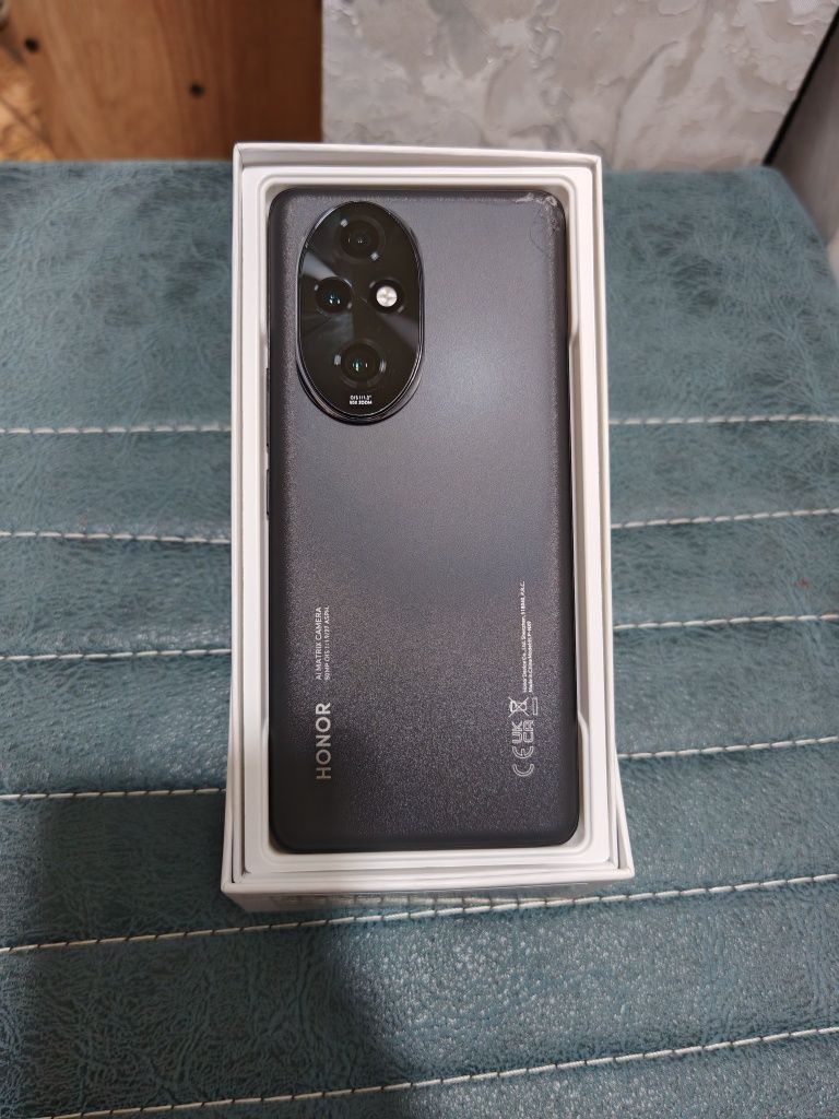 Honor 200 Pro 5G  12+12/512GB IDEAL