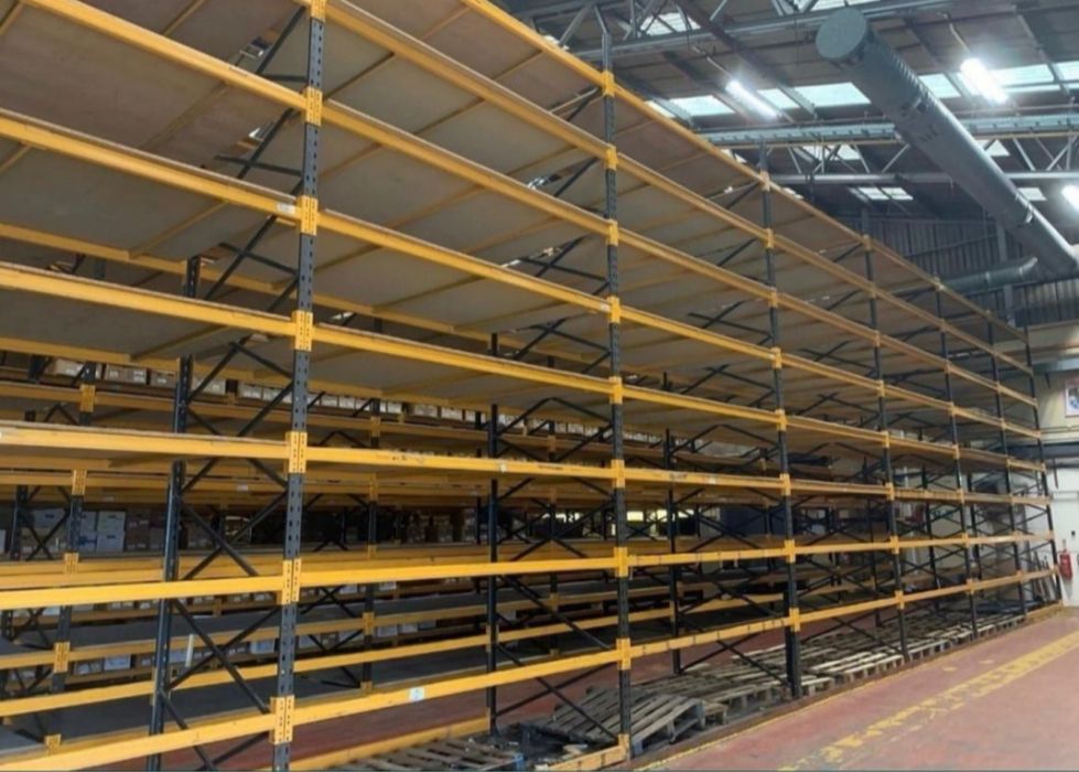 Rafturi metalice profesionale