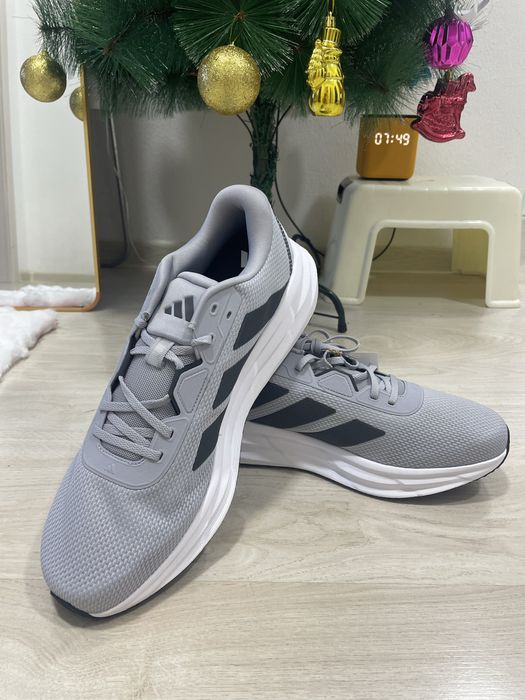 Кроссовки Adidas новые, оригинал из США!