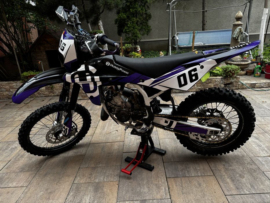 Husqvarna WR 125 /Supermoto acte categoria A1 ( nu ktm, beta, yamaha,)