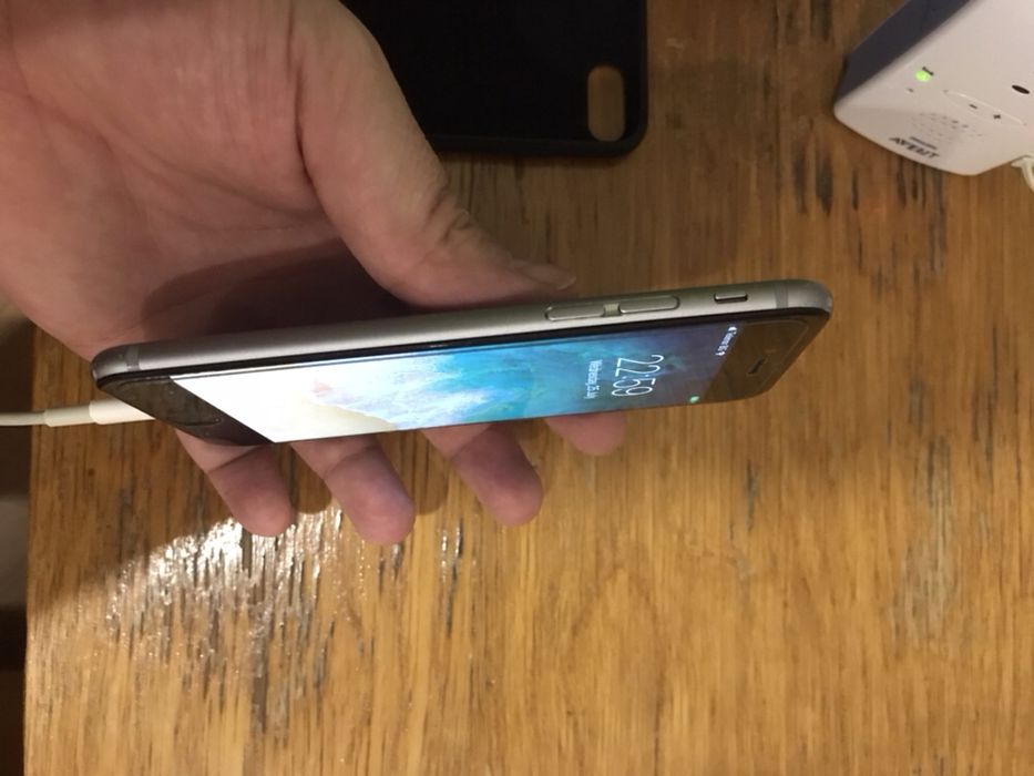 IPhone 6s за части