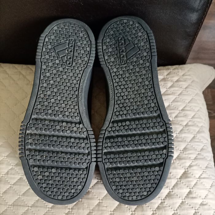 Кожени кецове Adidas