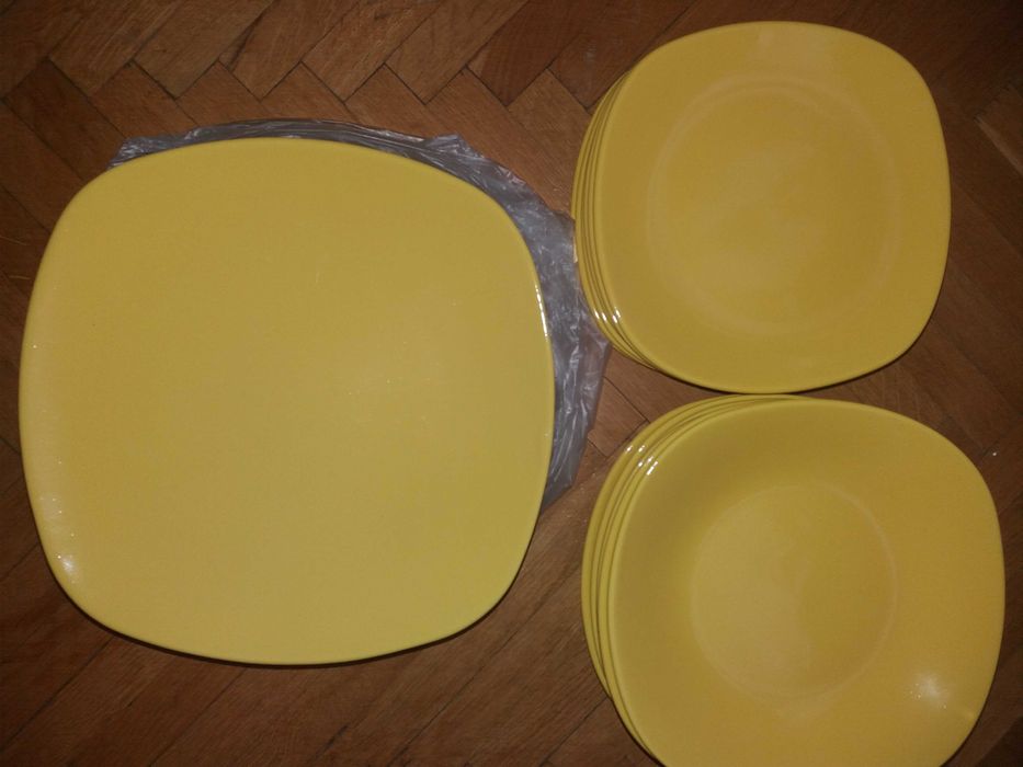 Set Farfurii 18 bucati