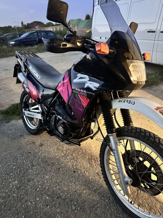 Suzuki DR 650 RSE