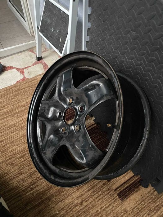 структурни метални джанти с оригинални WV тасове 16 цола