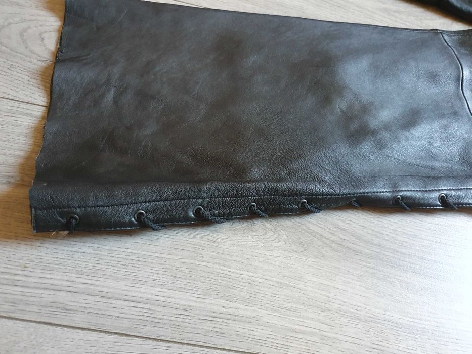 Pantaloni de piele cu sireturi pe margini - Talie 82 cm