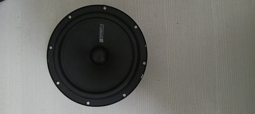 Динамик для машина