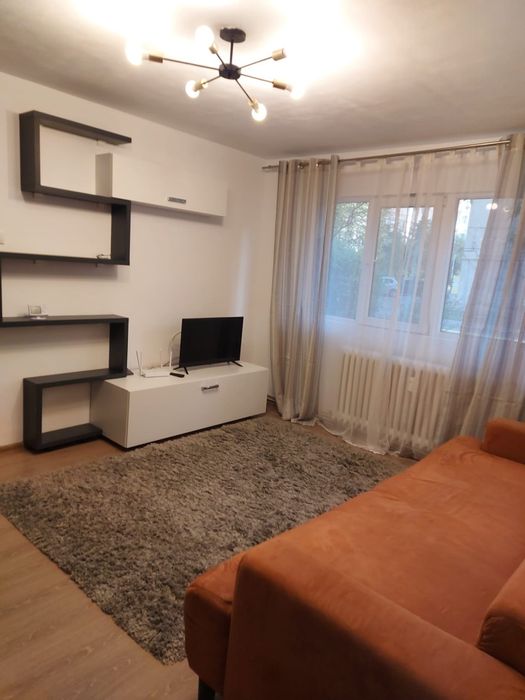 Inchiriere apartament