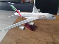 Macheta uriașă de avion Emirates | Decoratie | Perfect pentru Cadou
