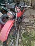 Motocicleta suzuki dr250
