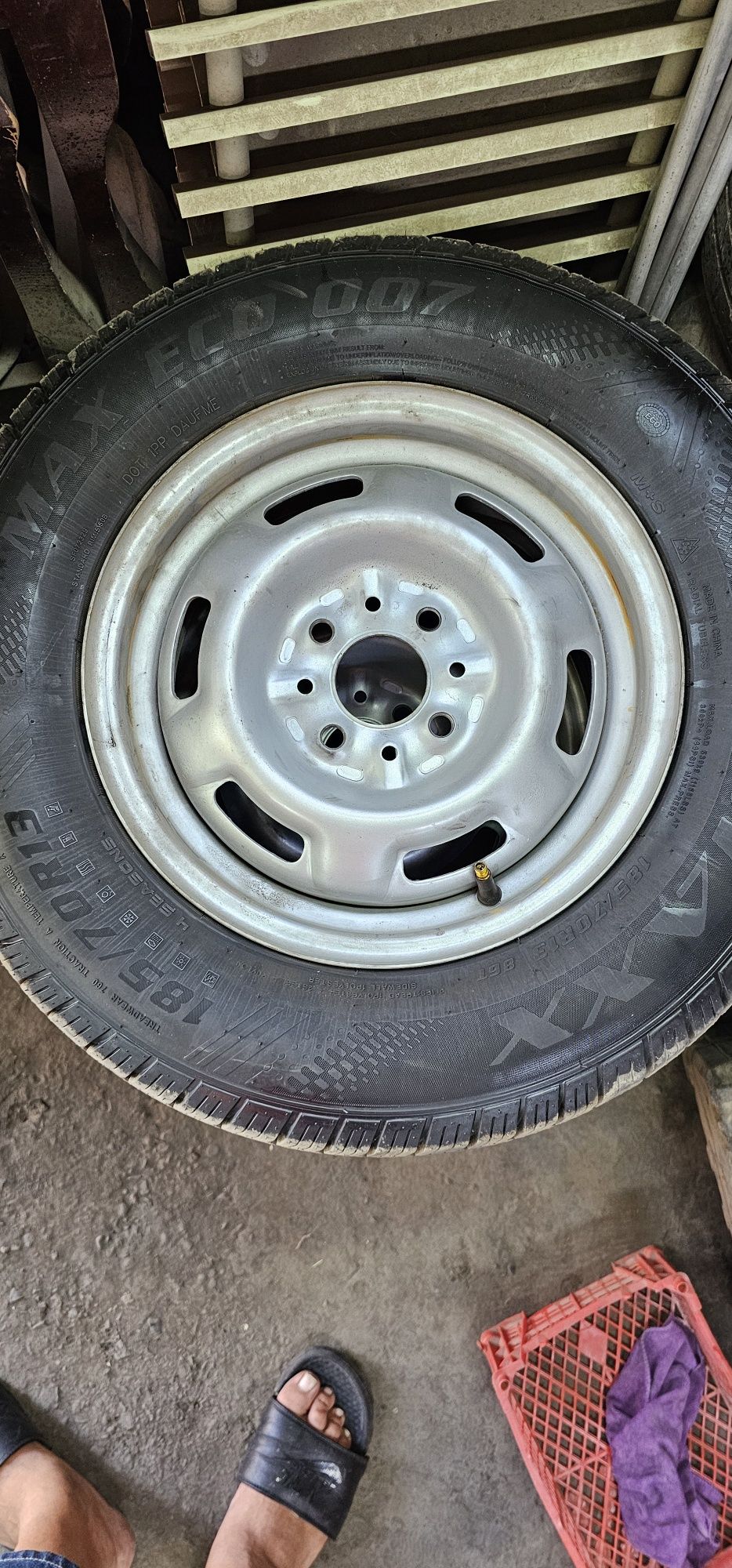 Продам шины r13/185/70