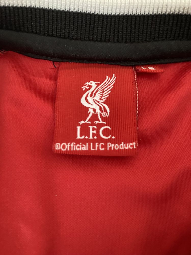 Оригинална тениска на Liverpool+оригинални калци