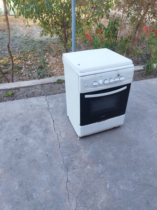 Gaz plita Ferre sotiladi