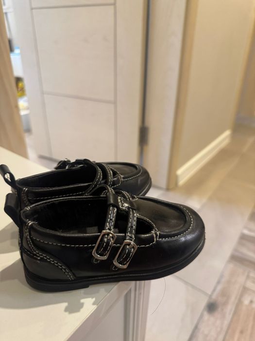 Детски обувки  Zara