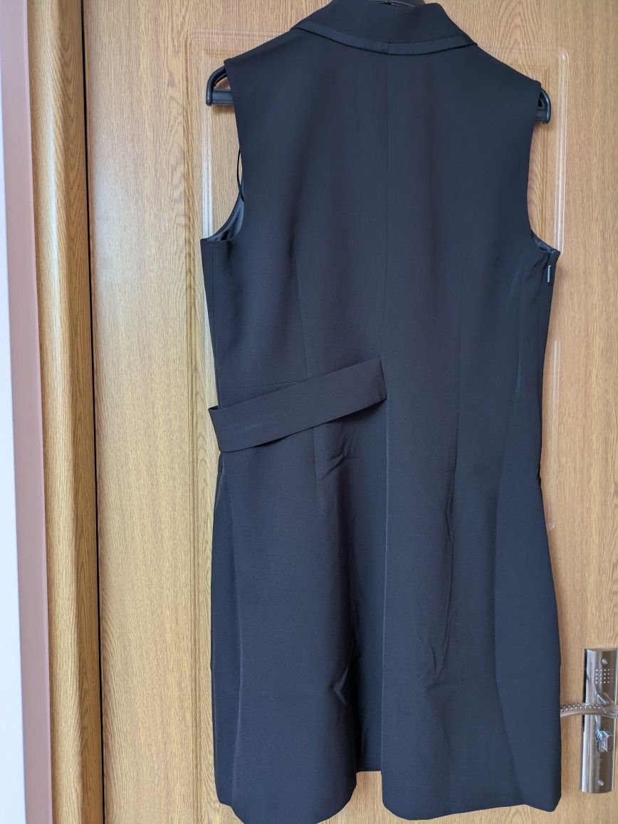 Черна елегантна рокля Ted Baker