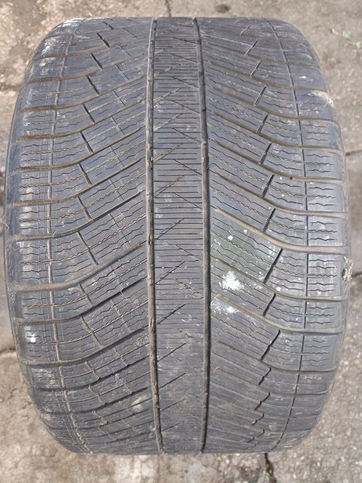 Vând cauciucuri Michelin alpin 2 mărimi