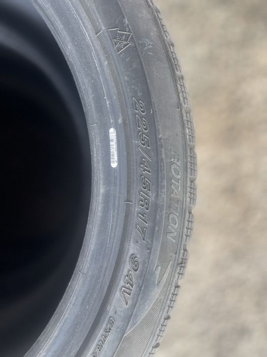 Продам зимние шины