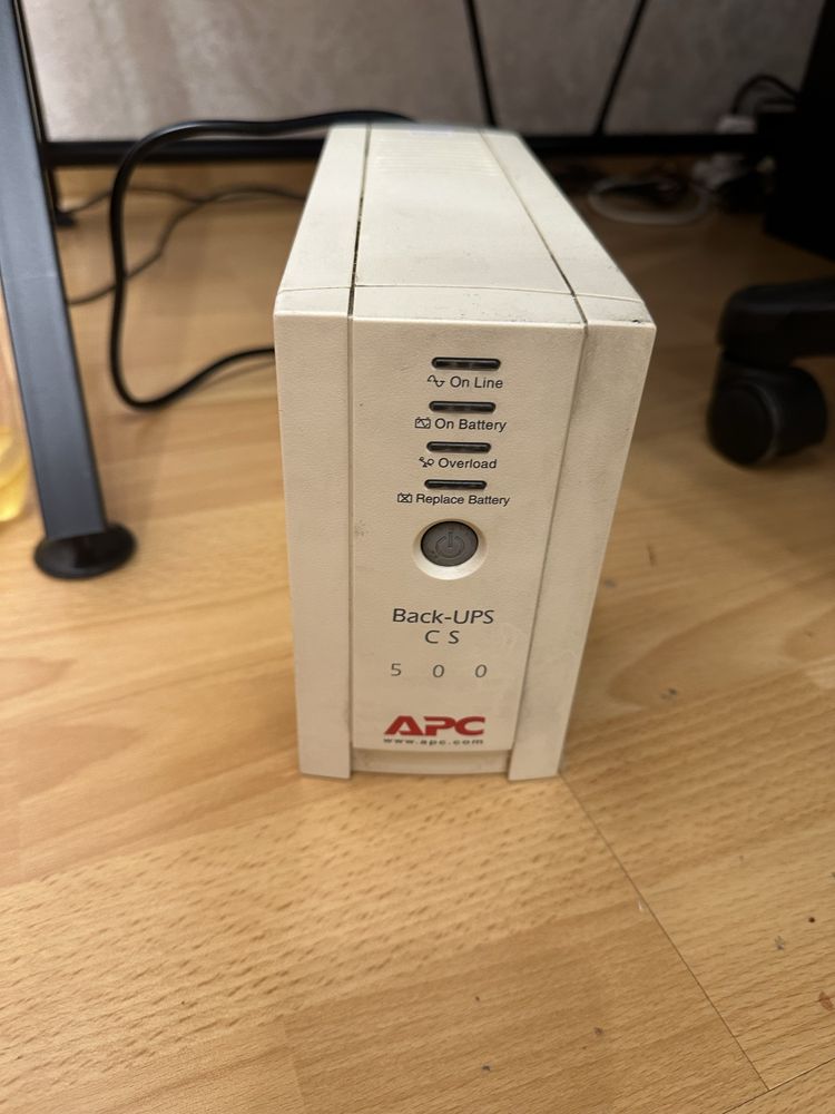 Продам ИБП APC Back-UPS 500VA