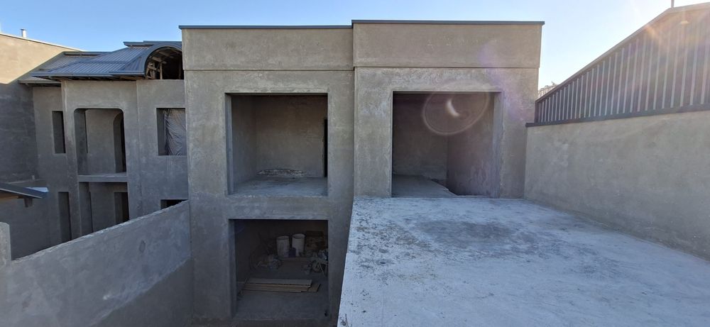 Uy sotiladi karopka  Holatta