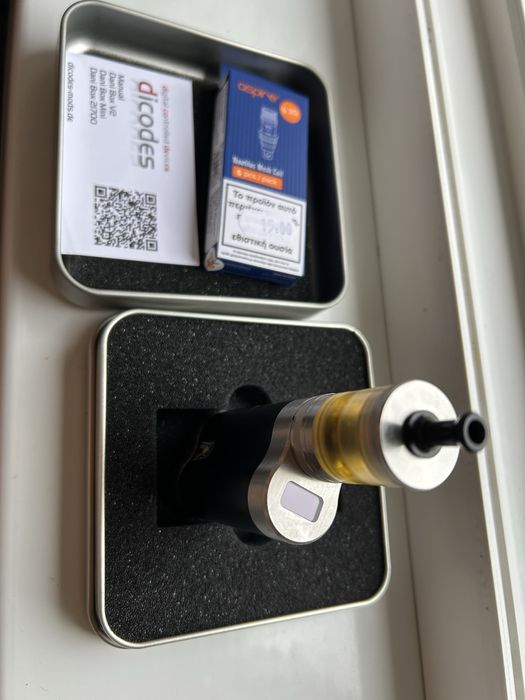 Dani Dicodes Mini cu Nautilus GT 24 mm