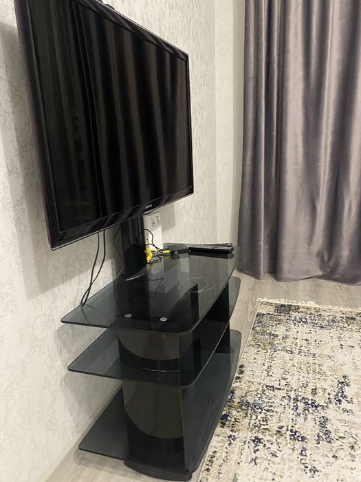 Продам телевизор Samsung