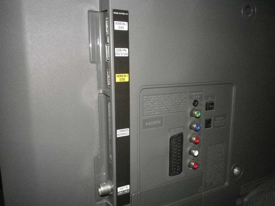 LED телевизор Samsung UE32F4000AW