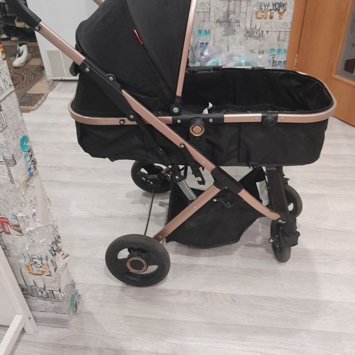 Продам коляску и шезлонг