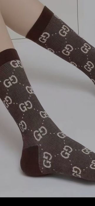 Șosete lungi Gucci, model 2026