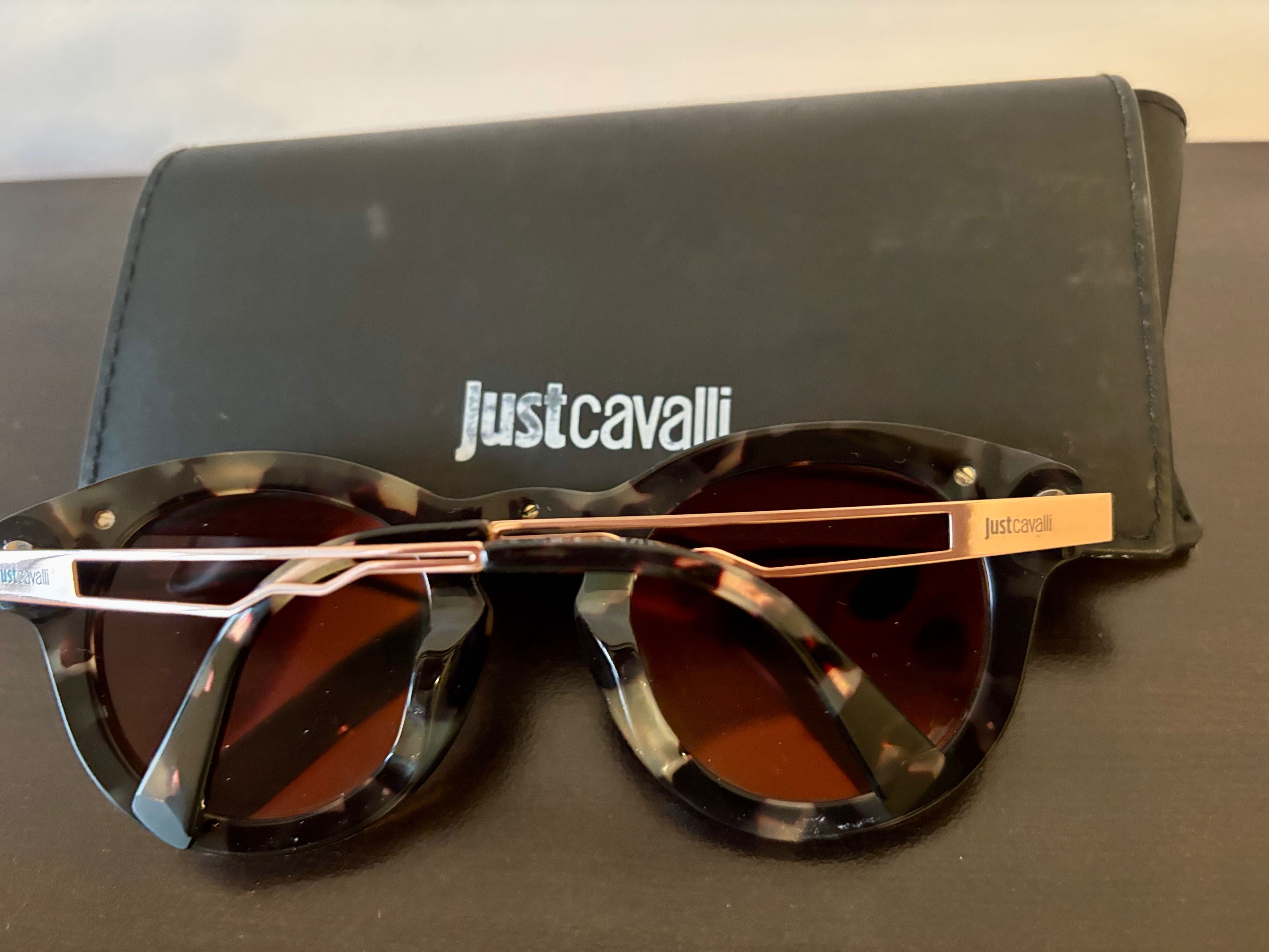 Слънчеви очила Just Cavalli
