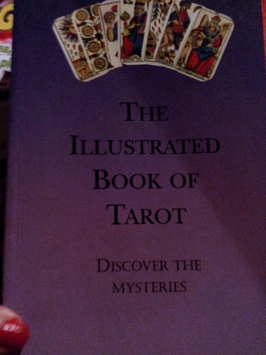 Manual complex de Tarot,ilustratii color de exceptie ed lim,colectie