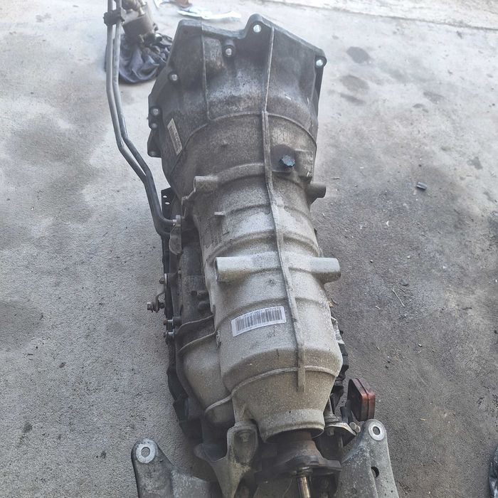 На части:Bmw бмв е90 2.0д 163кс. Автомат М-тех.