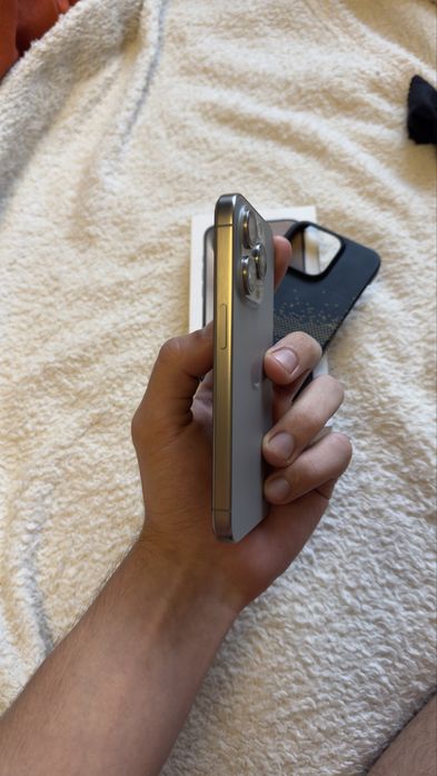 iPhone 15 pro “Natural Titanium” impecabil