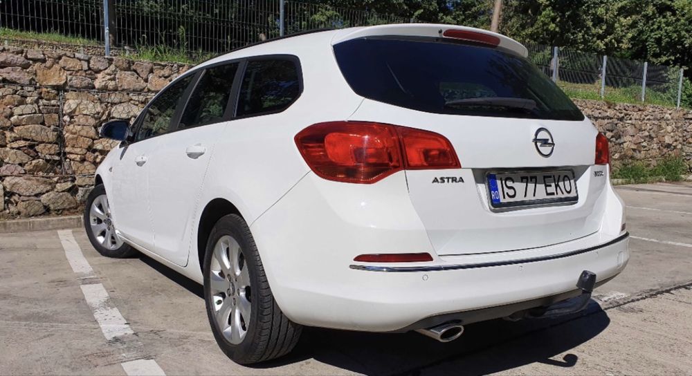 Opel astra j Sport Tourer