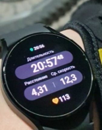 Продаётся сматр часы