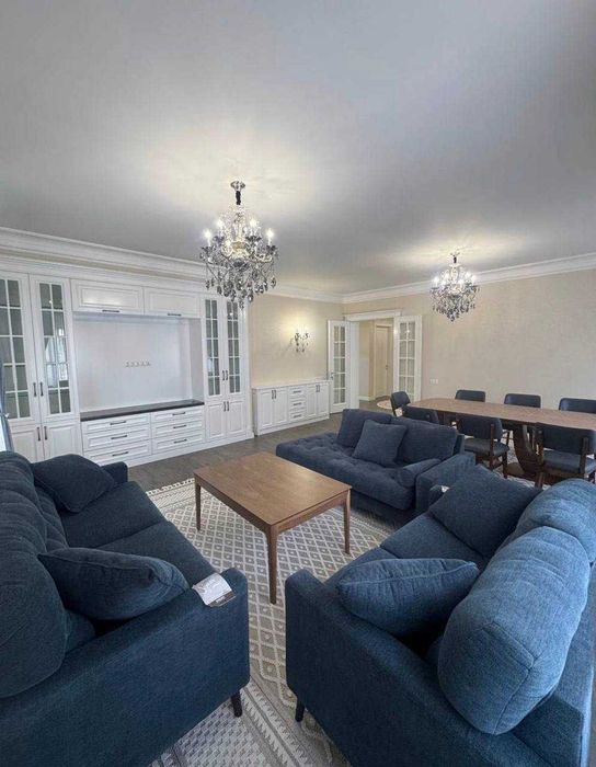 ПРОДАЕТСЯ 3/1/7 148м2 на: Ц-2  Ор.р: Алайский рынок