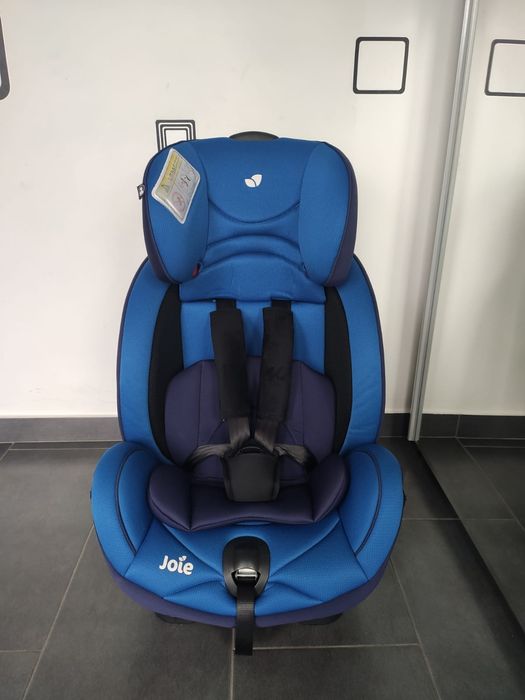 Scaun auto Joie Stages pentru copii intre 0 și 25 kg