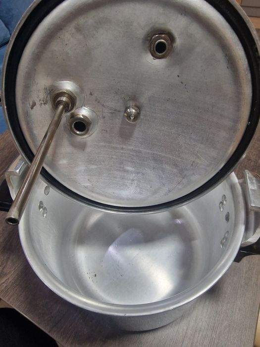 Руски чайник за бързо правене на чай.