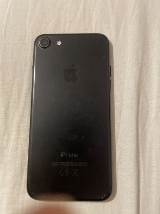 Iphone 7 32 gb черен цвят