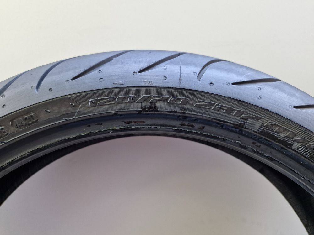 120/70/17 Metzeler m7rr dot 2020