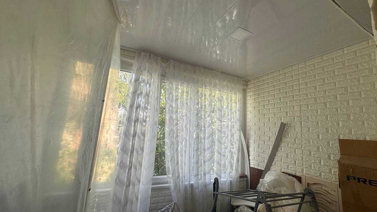 СРОЧНО !!! Продается квартира в Яшнабаде 2/3/5 ( 60 кв/м ) Тузел 3