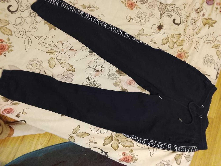 Vand haine de firma originale mărimi Ssi M