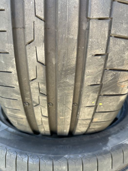 Set 2 anvelope vara 255/40/20 Contnental dot 2023