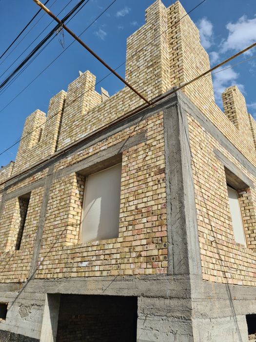 Pishgan Gisht yetkazib beramiz